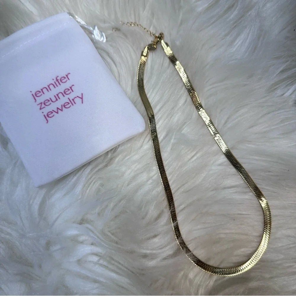 Jennifer‎ Zeuner Gold-Tone Necklace